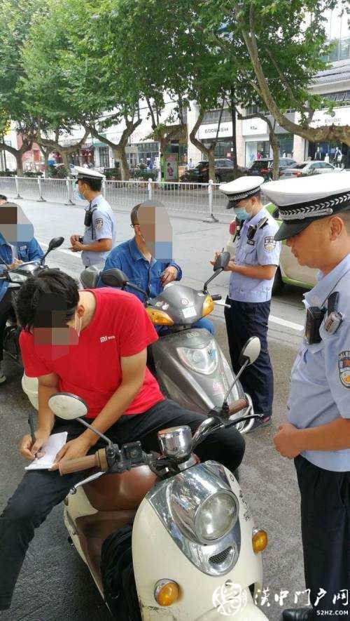漢中交警連續(xù)兩日查處不戴頭盔65起，不系安全帶28起