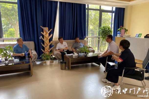 甘肅省嘉峪關市政協(xié)副主席劉德勝一行蒞臨褒國康樂園養(yǎng)老社區(qū)參觀調(diào)研
