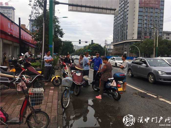 漢臺區(qū)東關(guān)街道辦事處遷移新橋馬路勞務(wù)市場，告別安全隱患