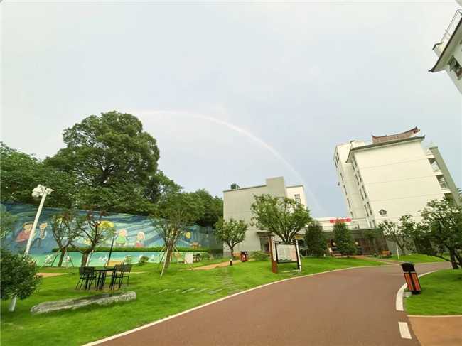 央視知名主持人及一大批藝術(shù)家將來褒國(guó)古鎮(zhèn)傳播“德孝”文化