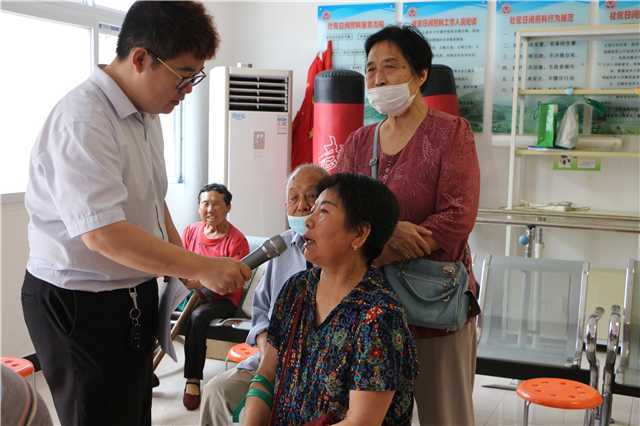 褒國康樂園養老社區舉行”情系端午，愛在安康”進社區活動