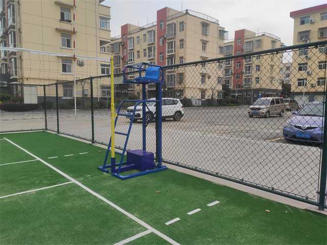 漢臺區老君鎮首個氣排球運動場建成并投入使用