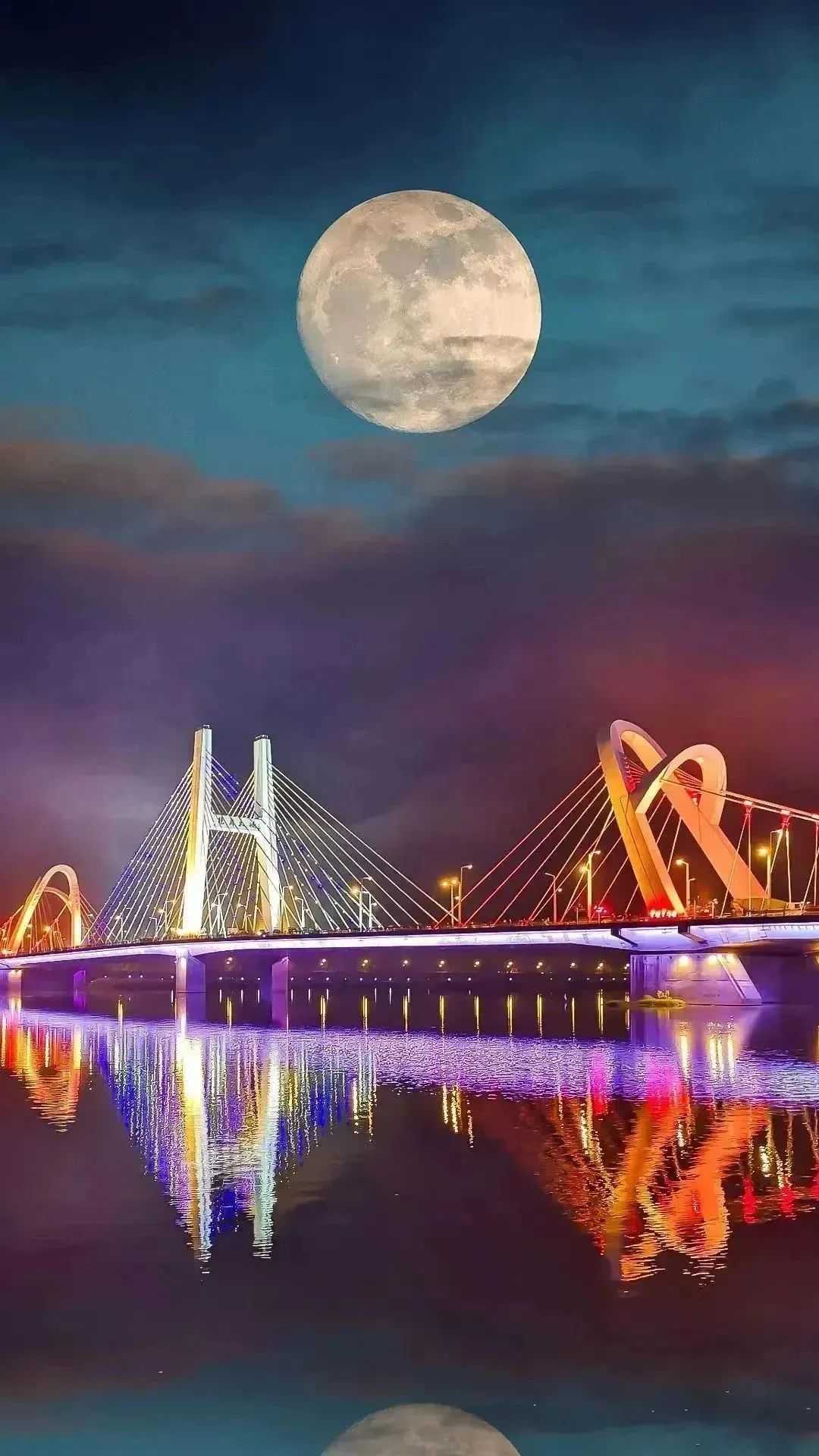 漢中美圖大片！煙火起 照人間，喜悅無邊 執手憶此年。