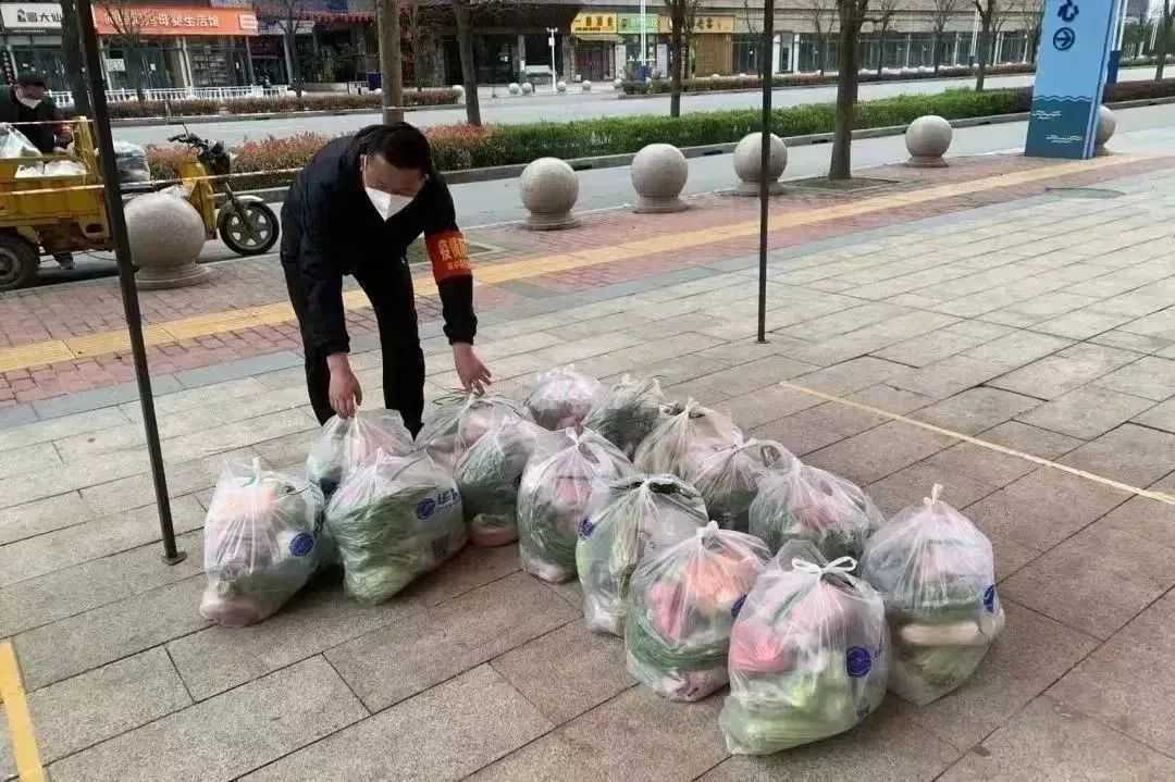 漢中美圖大片！煙火起 照人間，喜悅無邊 執手憶此年。