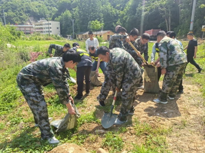 以“練”備汛，城固小河扎實開展防汛應急演練
