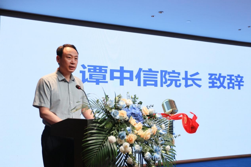 漢中市疑難眼病規范診療專題學術會議暨第三屆眼科專業委員會“眼視光與屈光手術學組” 會議圓滿舉行