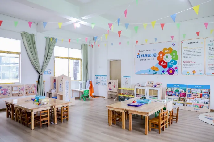 “安利你一朵小紅花”公益行動啟動