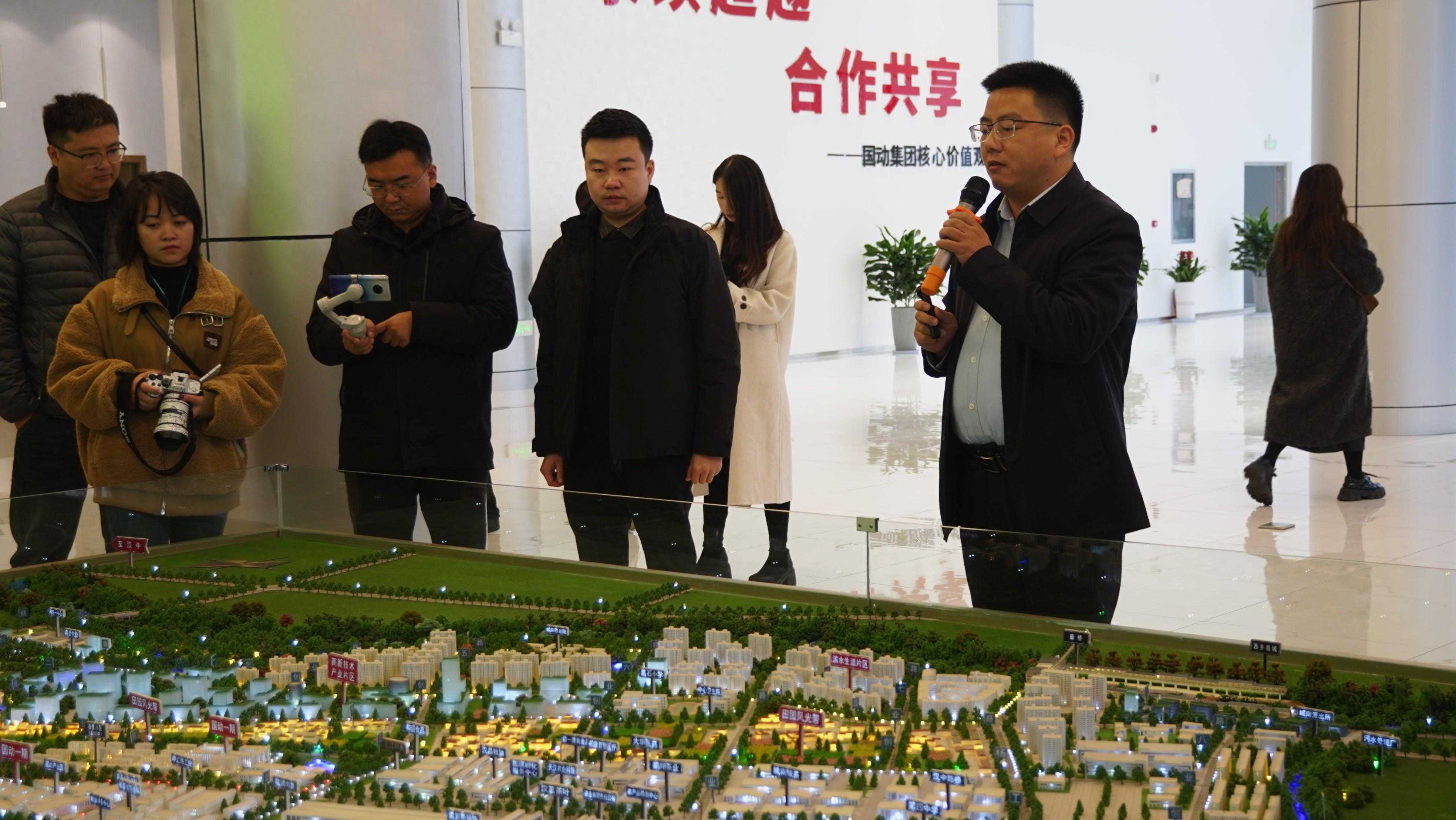 走進園區看變化！2023網絡媒體看西鄉主題采訪活動順利舉行