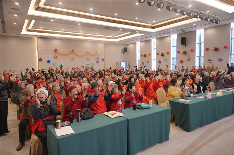 情暖桑榆 漢中頤康泓攜手康樂共度重陽佳節(jié)