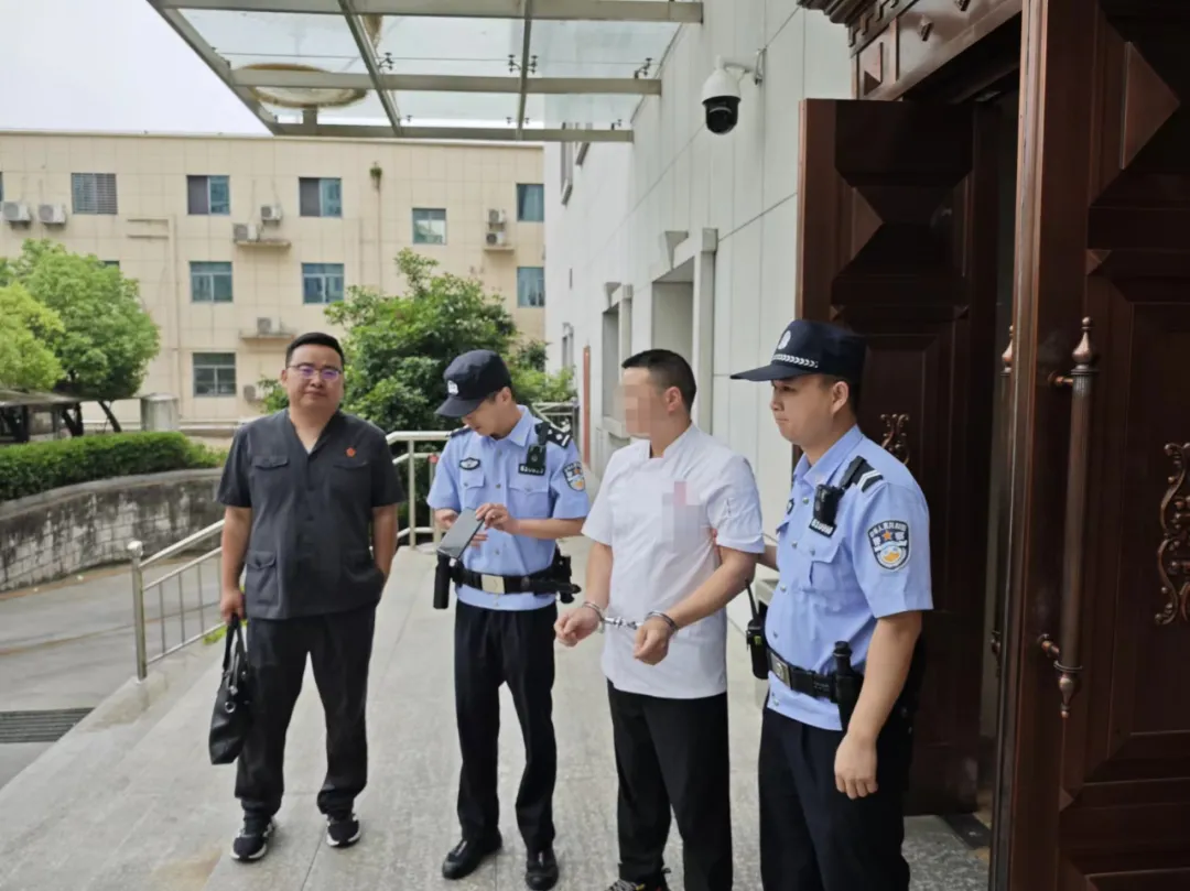 抖音直播露蹤跡，漢中一法院千里奔襲擒老賴