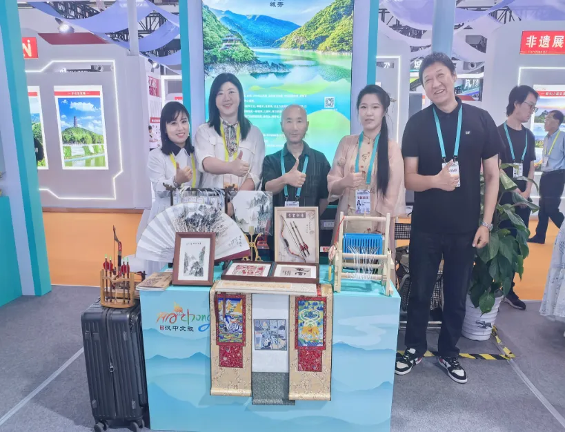 漢臺：非遺技藝+特色產品亮相絲博會實力“圈粉”