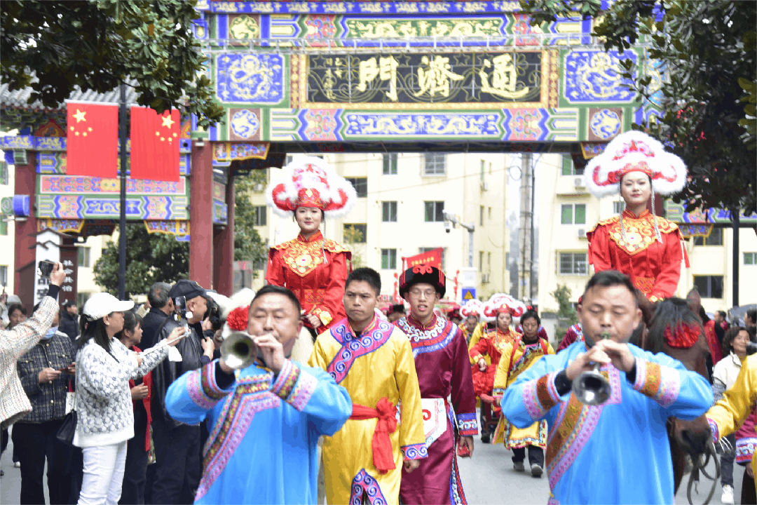 情定羌州 緣定今生 | 寧強水上集體婚禮演繹羌族浪漫