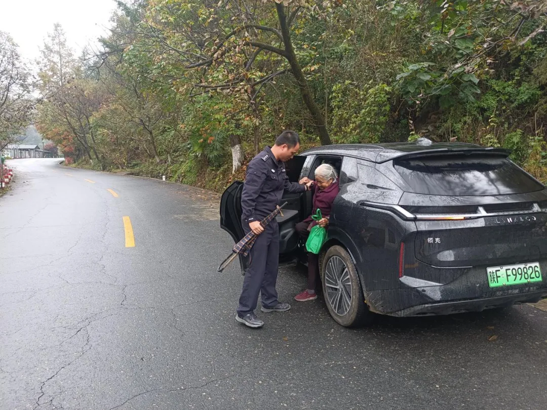 小事暖心護平安，失而復得笑開顏