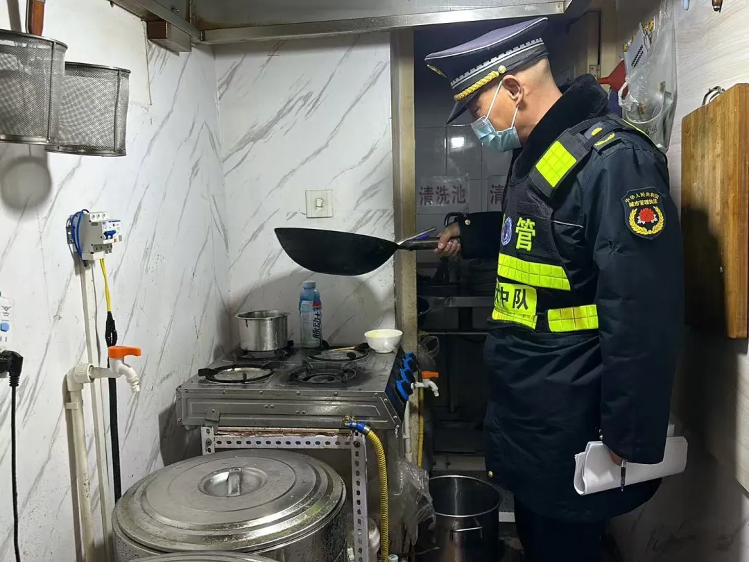 擰牢燃氣“安全閥”，漢臺這個鎮街有實招