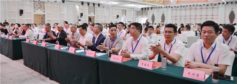 漢中市福建商會第六屆理(監)事會就職典禮暨商會成立二十年慶典活動圓滿舉行