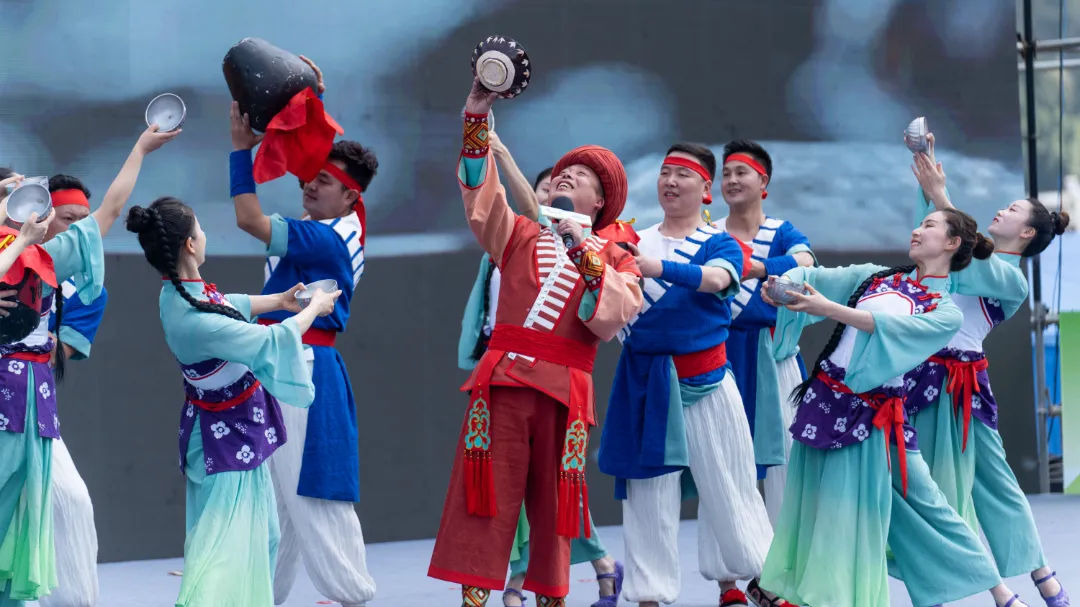 2025漢中鎮巴春日盛宴，解鎖油菜花海文旅新玩法！