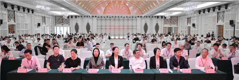 漢中市福建商會第六屆理(監)事會就職典禮暨商會成立二十年慶典活動圓滿舉行