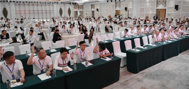 漢中市福建商會第六屆理(監)事會就職典禮暨商會成立二十年慶典活動圓滿舉行