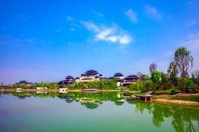 聚焦“旅居在漢中”！這場(chǎng)網(wǎng)上新聞發(fā)布會(huì)說(shuō)了啥？